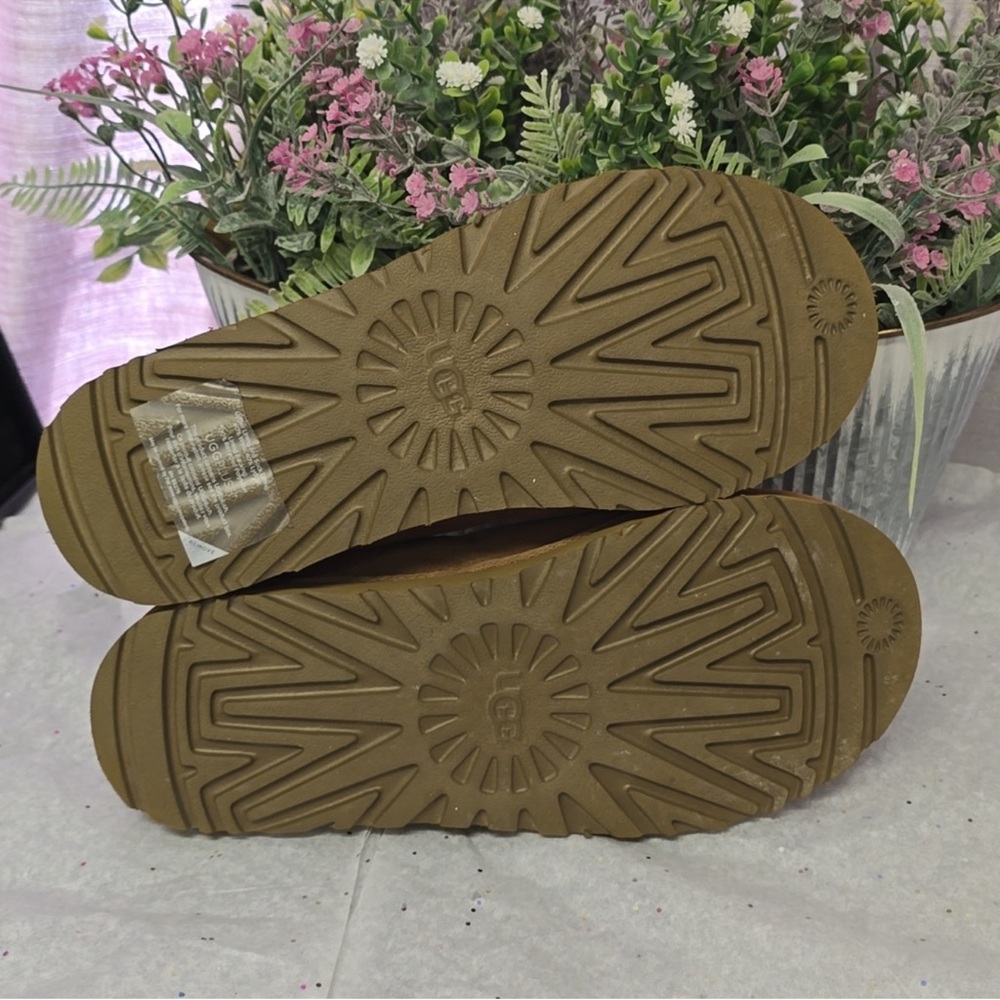 REPOSH: I got these from another seller and they do not fit me. - Picture 6 of 6